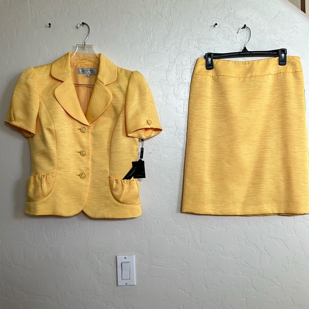 New Tahari Yellow Skirt Suit Set